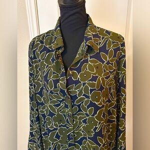 Banana Republic Large Women's button down shirt blouse top blue olive green